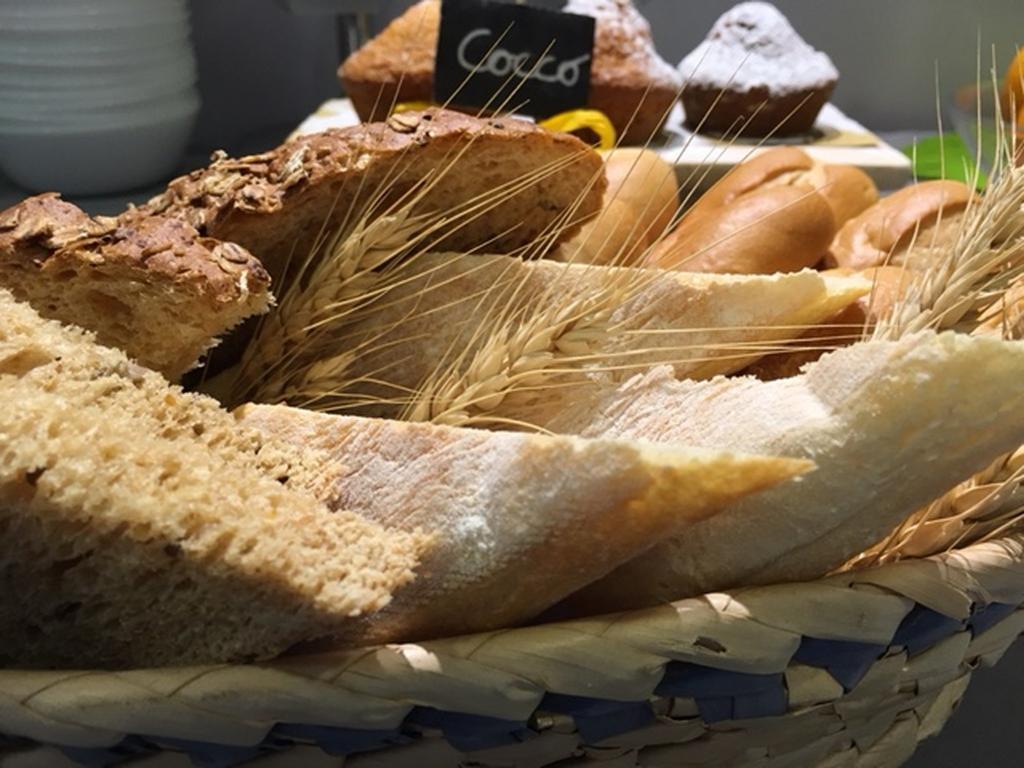 Hotel Byron Solo Per Giovani Riccione Dış mekan fotoğraf